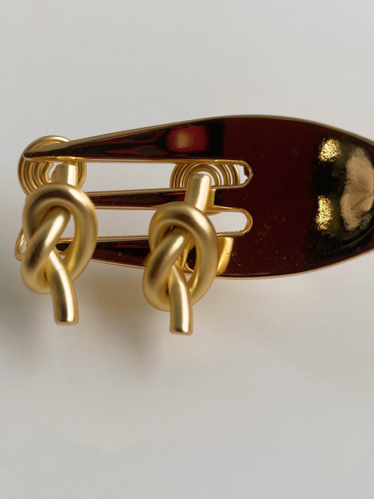 Knotted simple ins versatile retro earrings