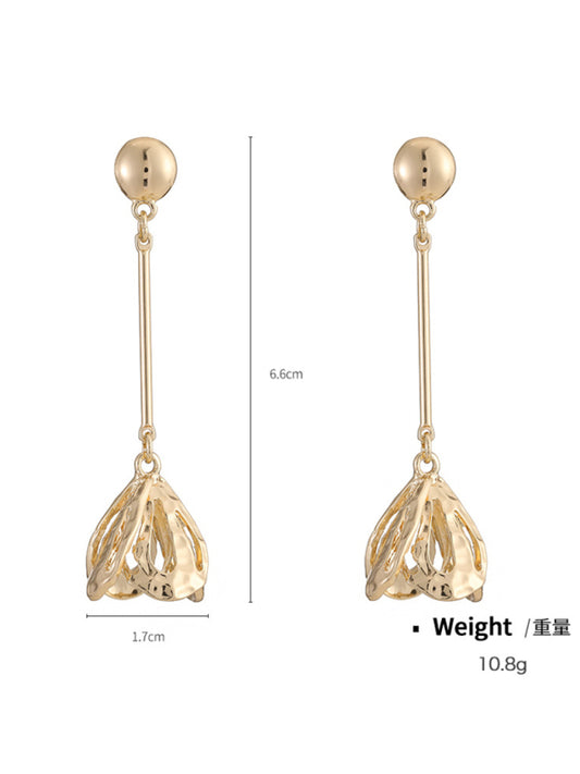 New geometric metal flower earrings